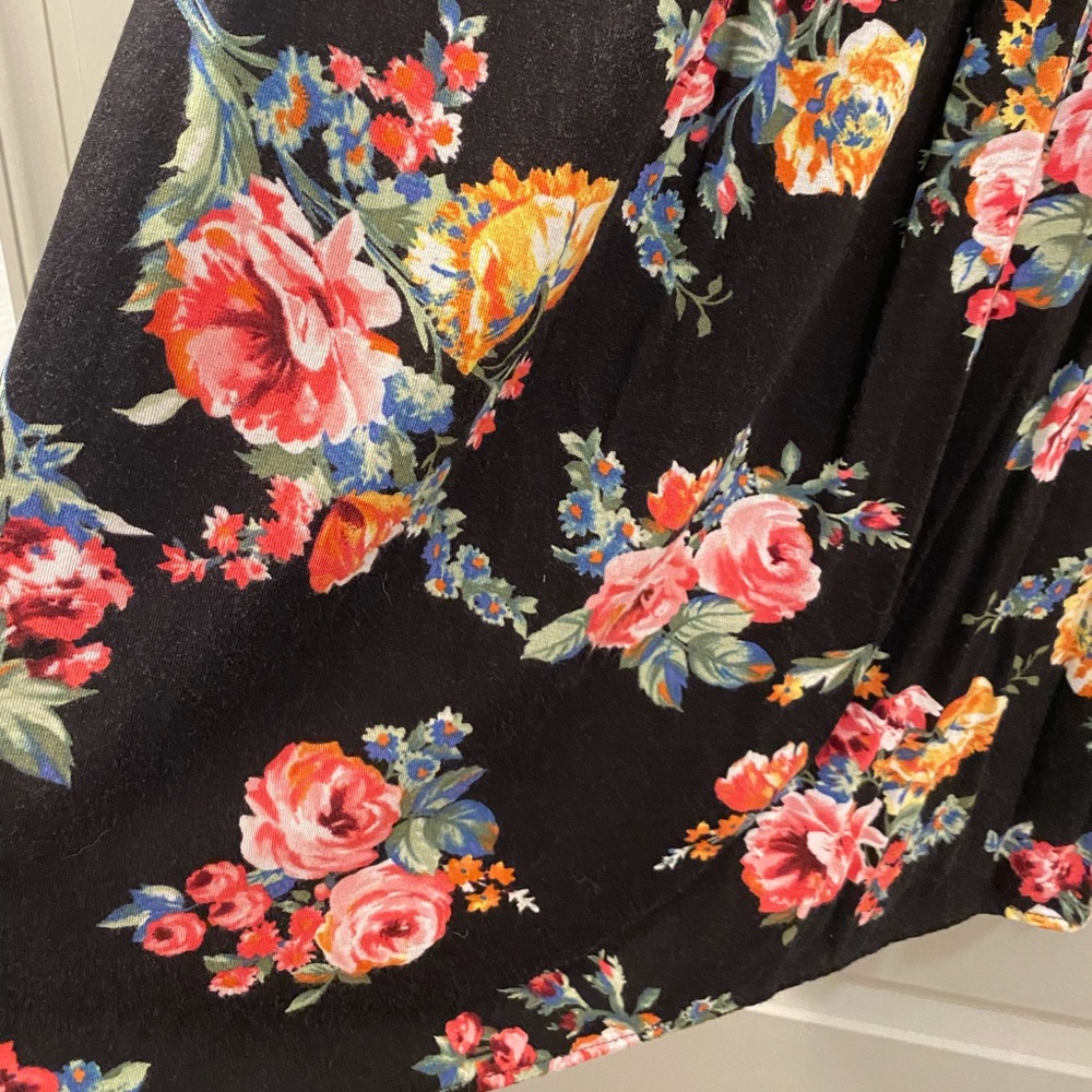 Sundress - Picture 3 of 4
